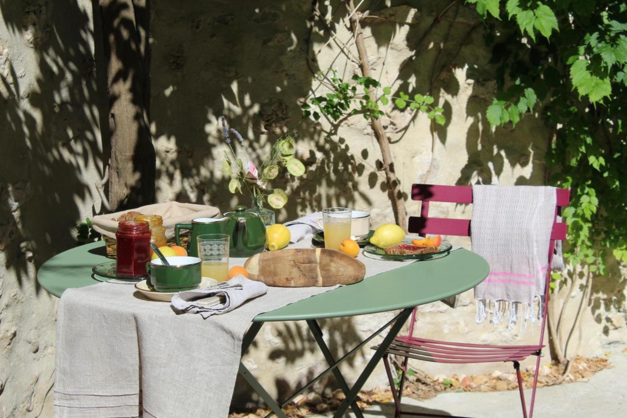 La Magnanerie De Dions Bed & Breakfast Dış mekan fotoğraf